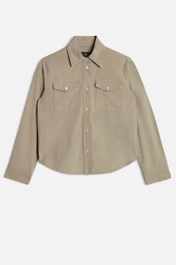 Taking a Look at CLASSIC SHIRT in Comfort Twill Military