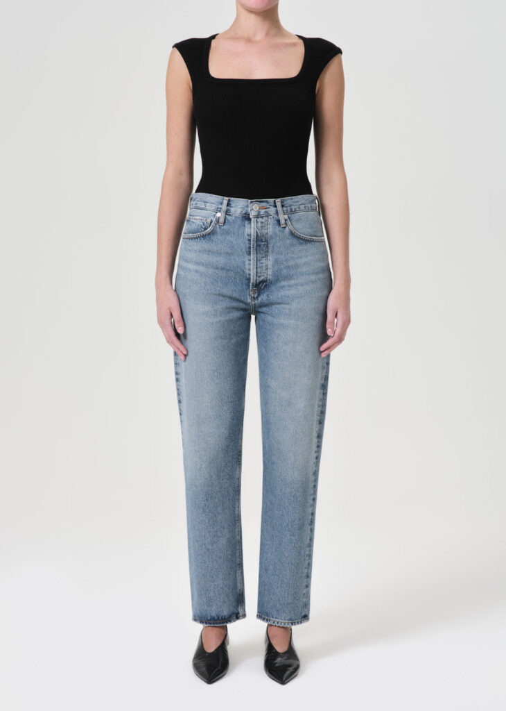 A Closer Look at 90's Pinch Waist High Rise Straight in Navigate