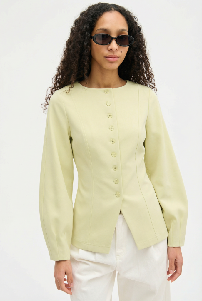 Taking a Look at Bonnie Ponte Waisted Blazer