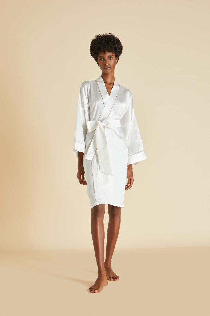 Mimi Ivory Oyster Robe in Silk Satin: Complete Review