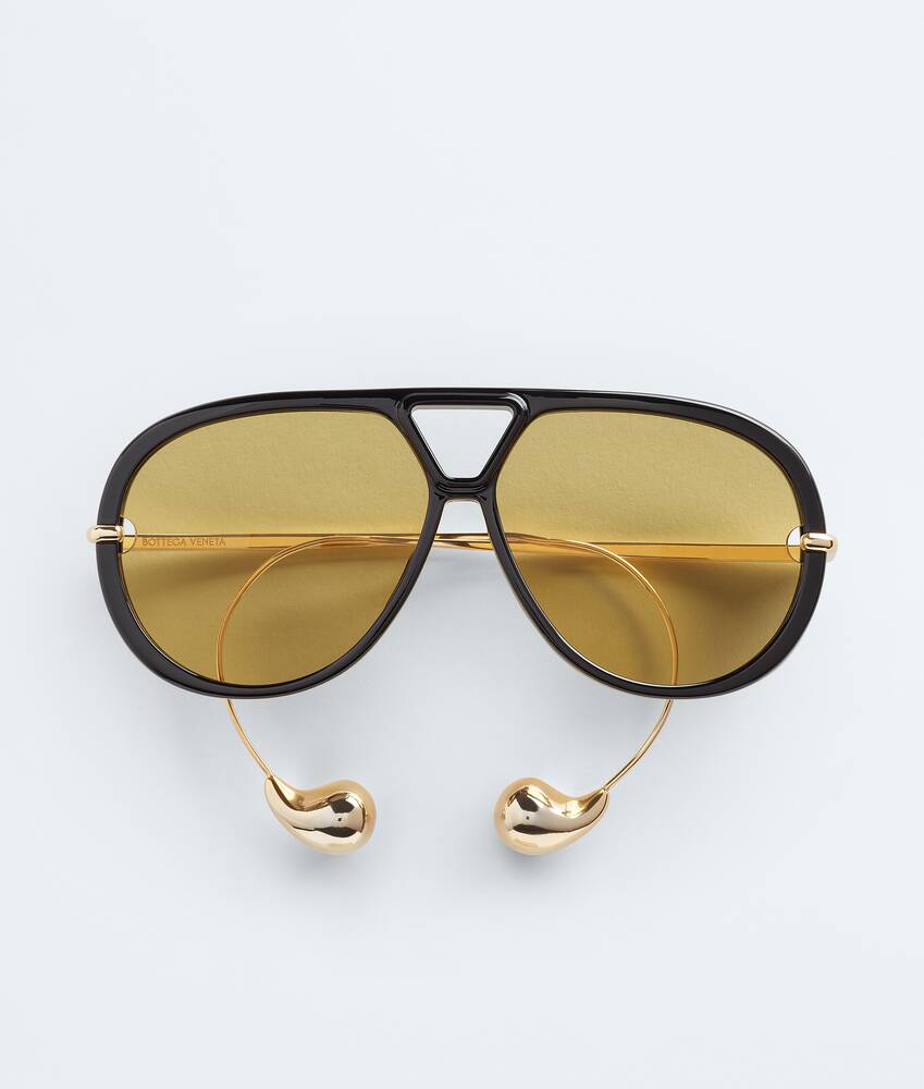 Taking a Look at Drop Aviator Sunglasses in Black/yellow | Bottega Veneta US
